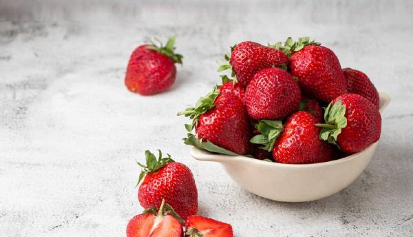میوه تابستانی بسیار مفید برای افراد مسن